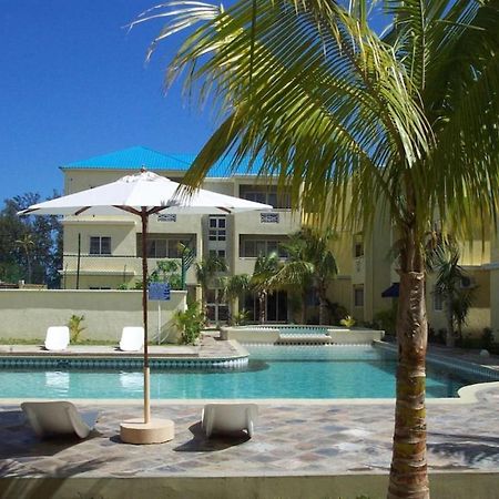 Lovely Apartment In Flic En Flac, Close To The Beach And All Amenities. Exterior foto