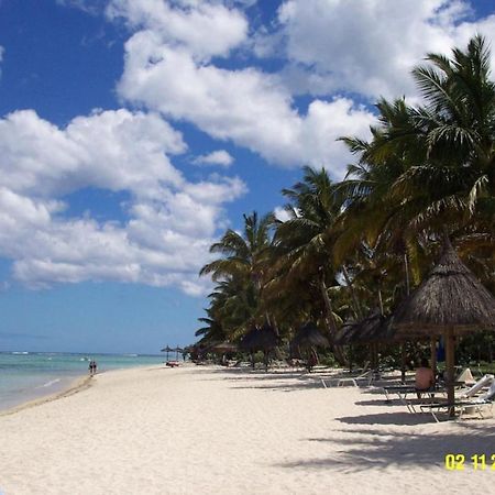 Lovely Apartment In Flic En Flac, Close To The Beach And All Amenities. Exterior foto