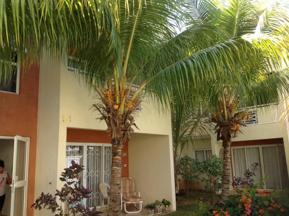Lovely Apartment In Flic En Flac, Close To The Beach And All Amenities. Exterior foto