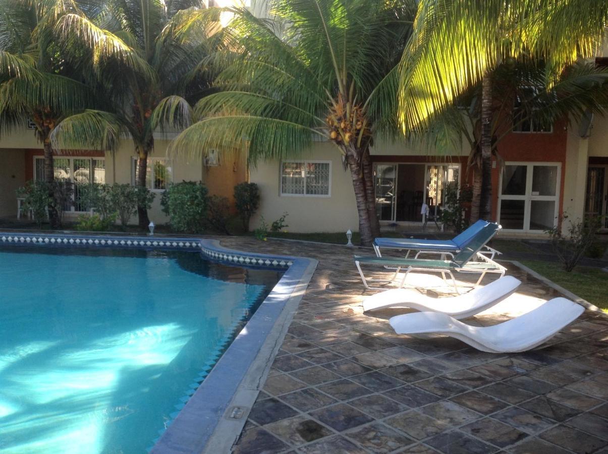 Lovely Apartment In Flic En Flac, Close To The Beach And All Amenities. Exterior foto