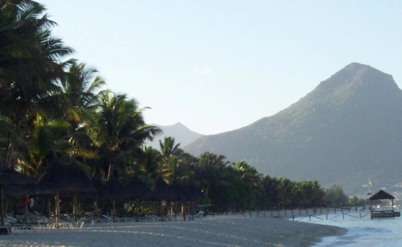 Lovely Apartment In Flic En Flac, Close To The Beach And All Amenities. Exterior foto